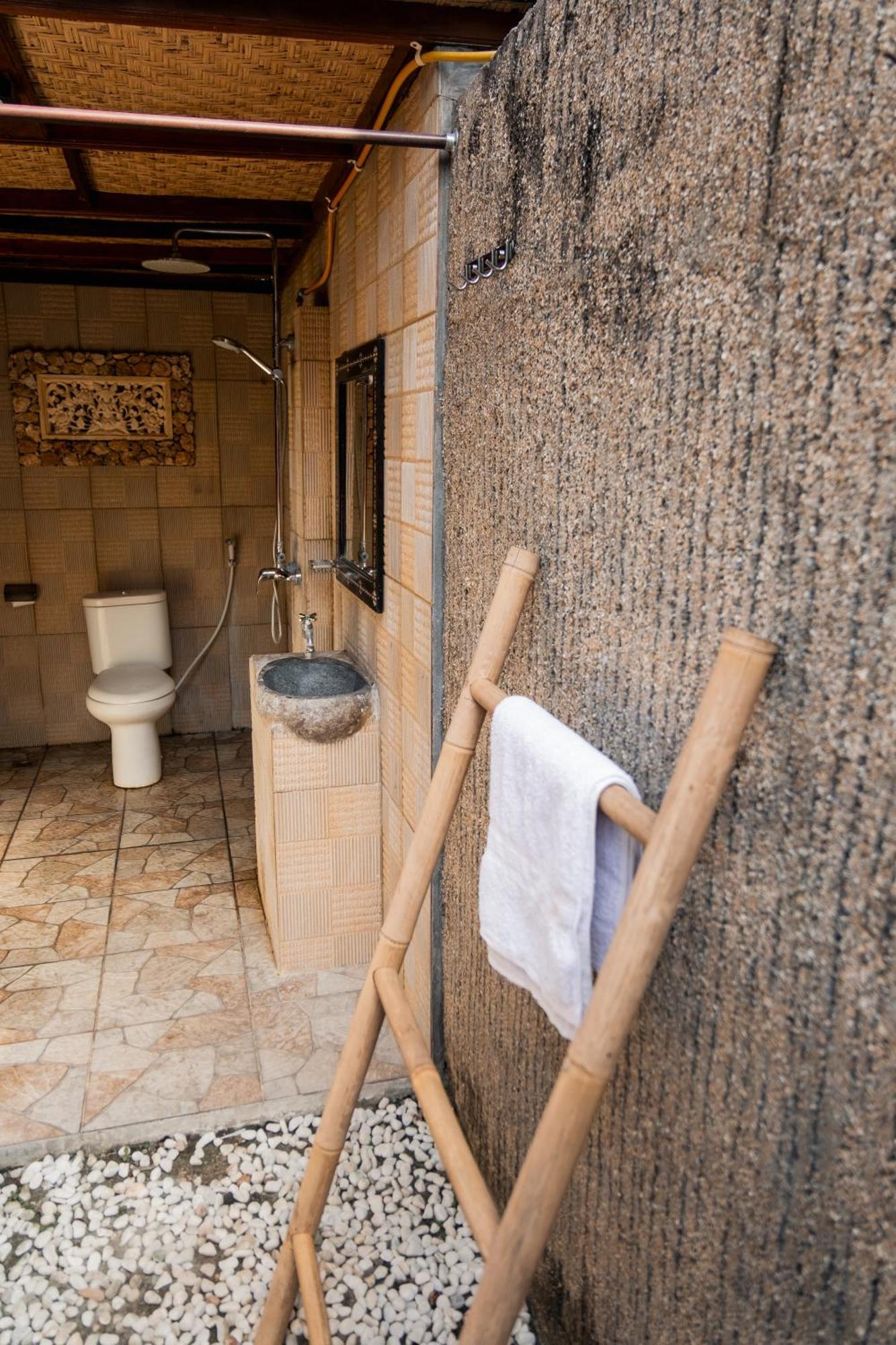 Yoki'S Bungalow Kuta  エクステリア 写真